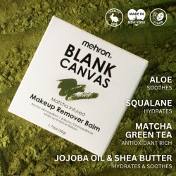 Deze professionele Matcha Green Tea-balsem verandert in een lichte olie die zelfs de meest hardnekkige make-up moeiteloos oplost