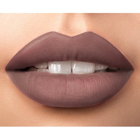 Verwen je lippen met Lip Paint Gloss van Make-up Studio!