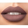 Verwen je lippen met Lip Paint Gloss van Make-up Studio!